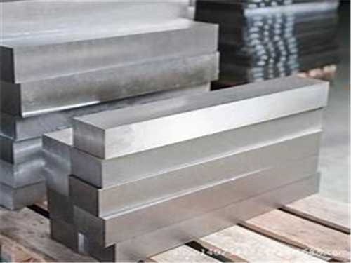 材質上選用的是ts520